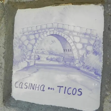 Casinha Dos Ticos مزرعة للإقامة