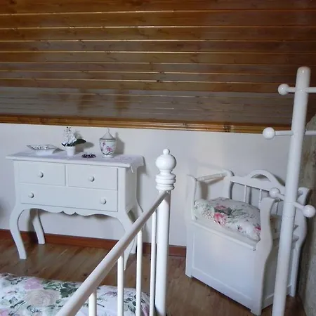 مزرعة للإقامة Casinha Dos Ticos كاسترو لابورايرو